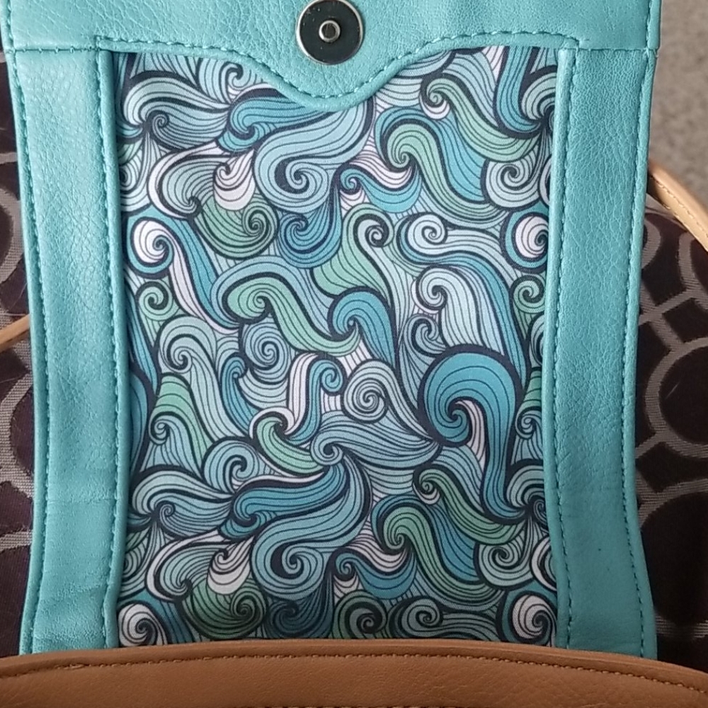 Purse - Picture 3 of 3